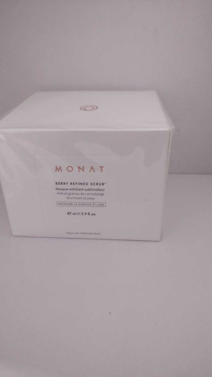 Berry Refined Scrub Monat
